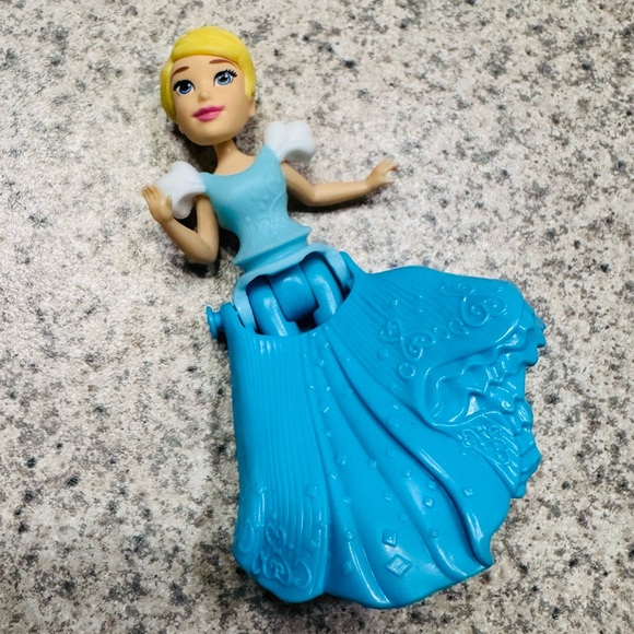 DISNEY PRINCESS Collection - Picture 7 of 9